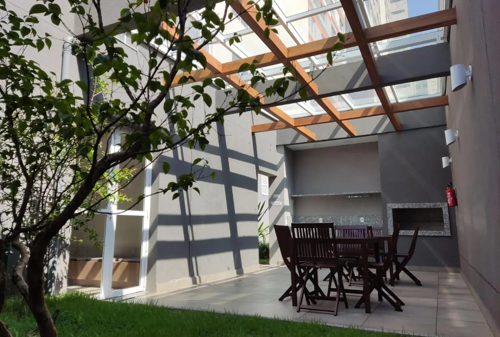 Flat Completo Com Piscina, 50M Do Metro Bras! Apartamento São Paulo